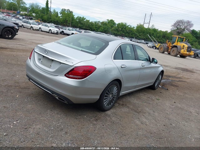 Mercedes-Benz C-Class Luxury 4matic