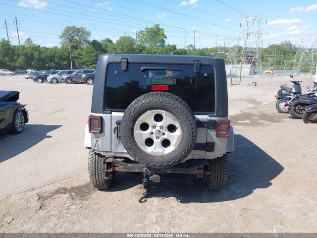 Jeep Wrangler Sahara