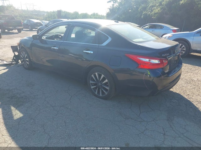 Nissan Altima 2.5 Sv