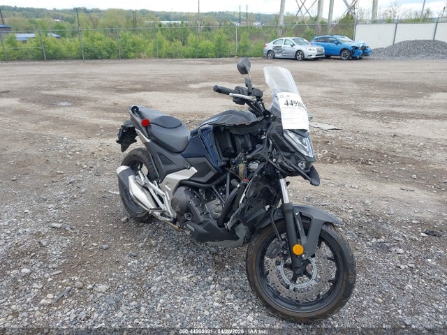 Salvage Honda Nc750 Image
