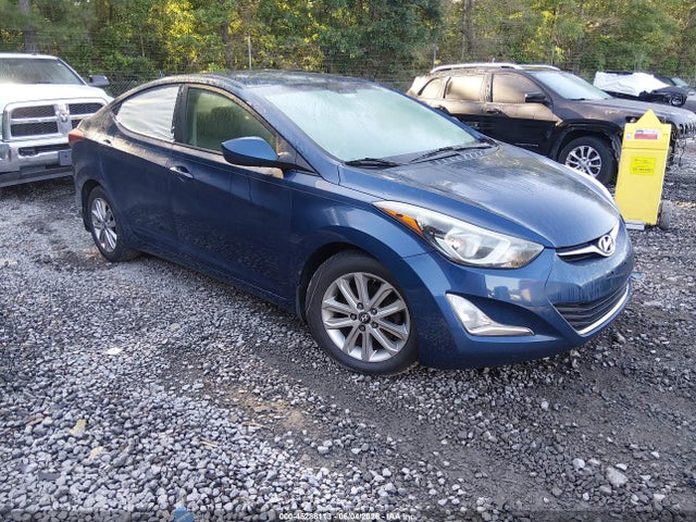Salvage Hyundai ELANTRA Image