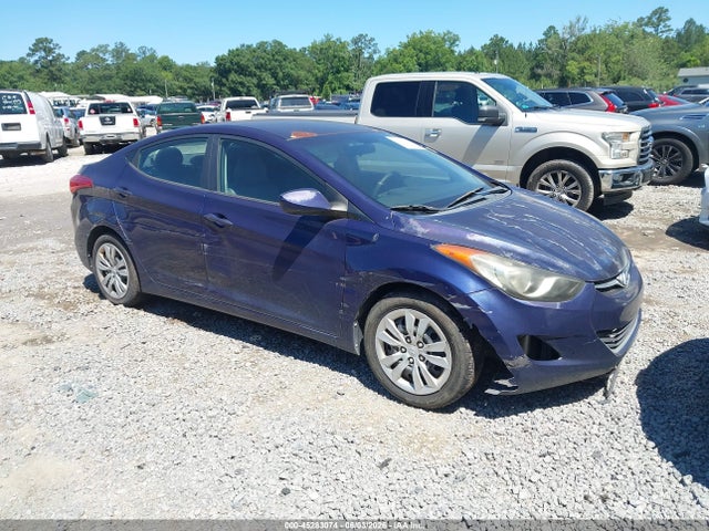 Salvage Hyundai ELANTRA Image