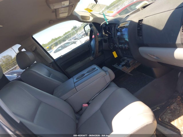Toyota Tundra Grade 5.7l V8