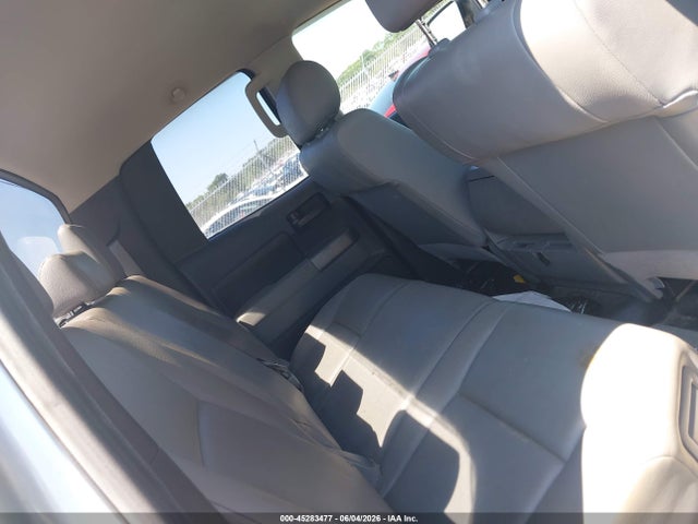 Toyota Tundra Grade 5.7l V8
