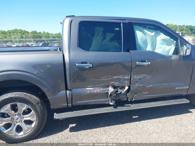 Ford F-150 Platinum