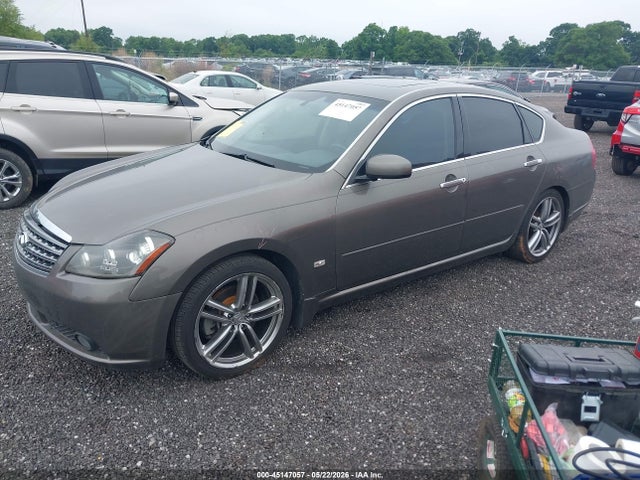 INFINITI M35 Sport