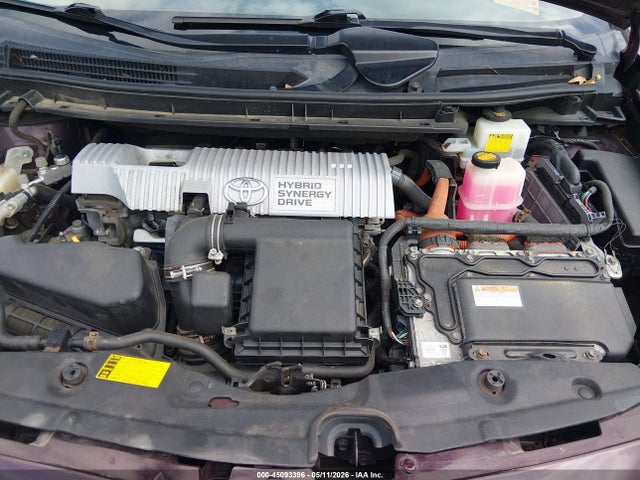 Toyota Prius Three Se