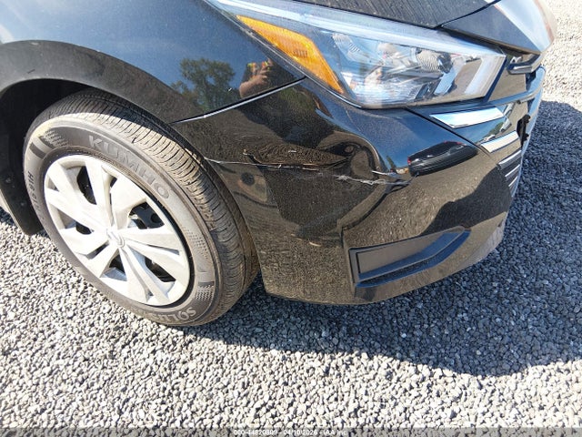 Nissan Versa 1.6 S