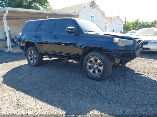 Salvage Toyota 4Runner Image
