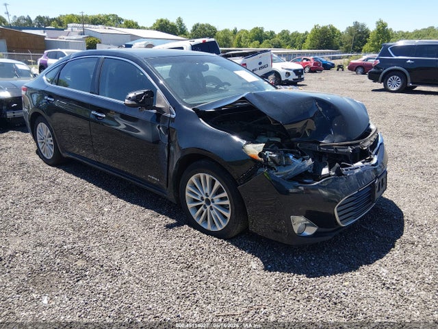 Salvage Toyota Avalon Hybrid Image