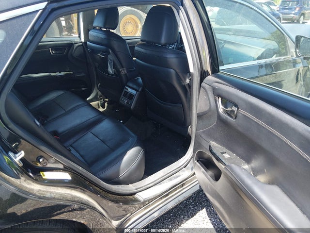 Toyota Avalon Hybrid Limited