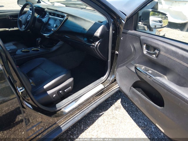 Toyota Avalon Hybrid Limited
