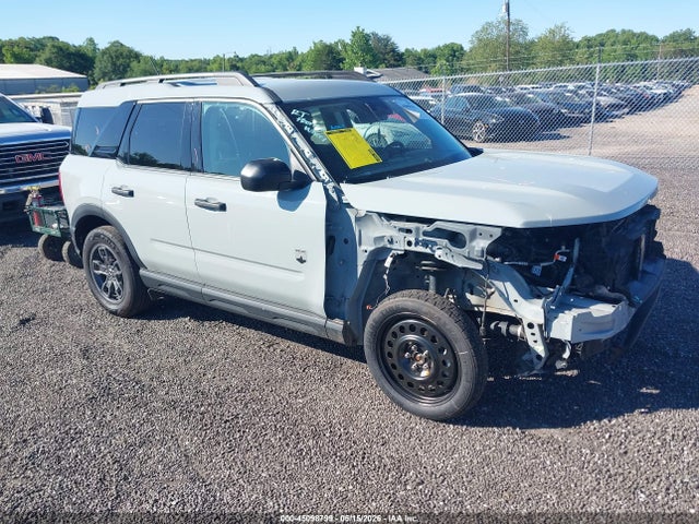 Salvage Ford Bronco Image