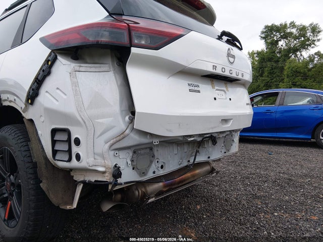 Nissan Rogue Rock Creek