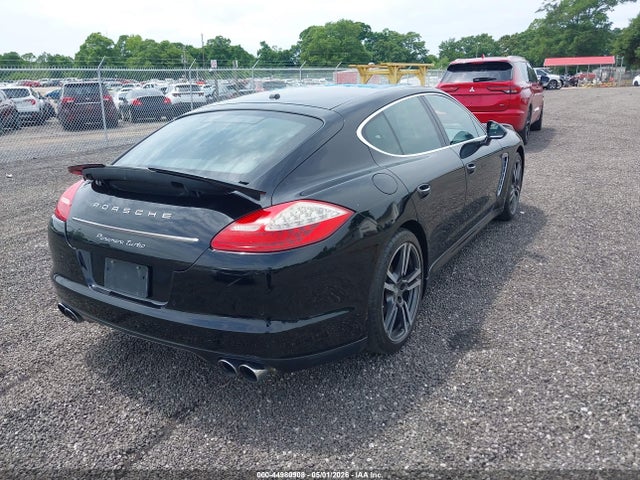 Porsche Panamera Turbo