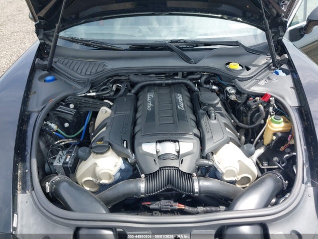 Porsche Panamera Turbo