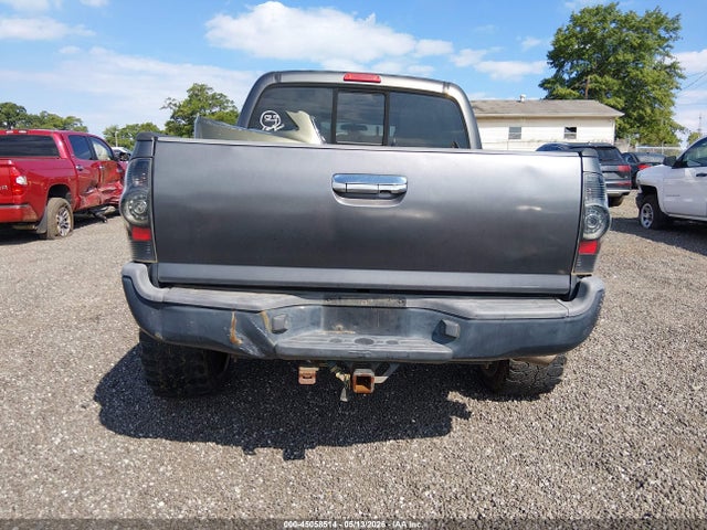 Toyota Tacoma Prerunner
