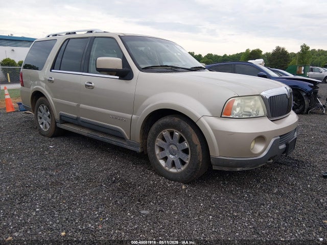 Salvage Lincoln Navigator Image