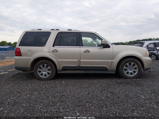 Lincoln Navigator