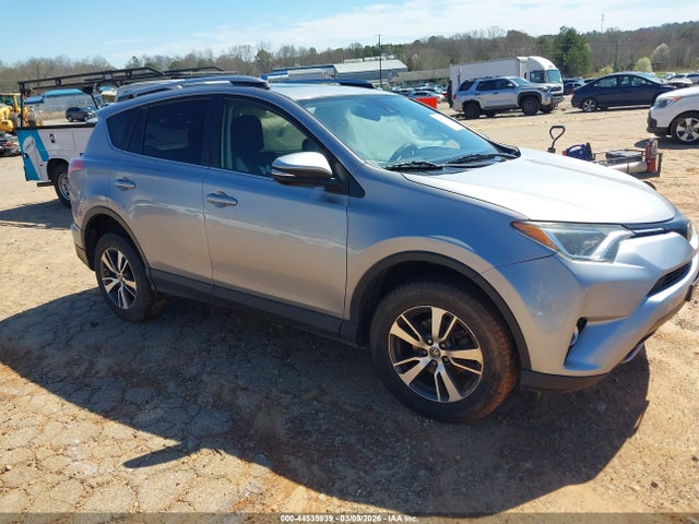 Salvage Toyota RAV4 Image