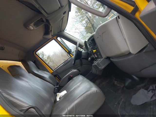 International Durastar 4300