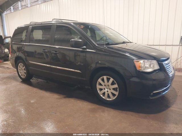 Salvage Chrysler Town & Country Image