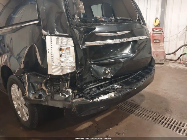 Chrysler Town & Country Touring