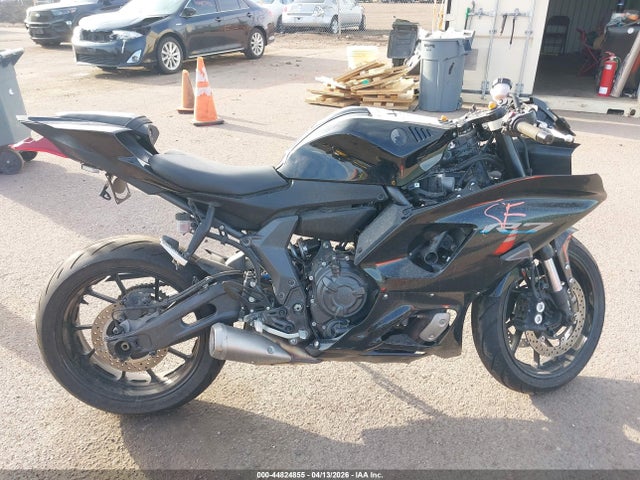 Yamaha Yzfr7