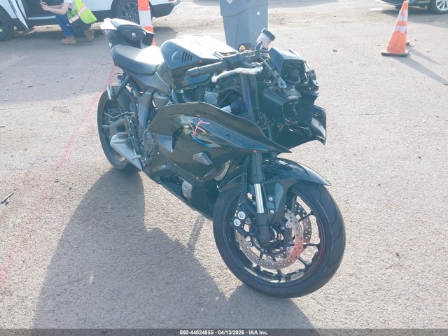 Salvage Yamaha Yzfr7 Image