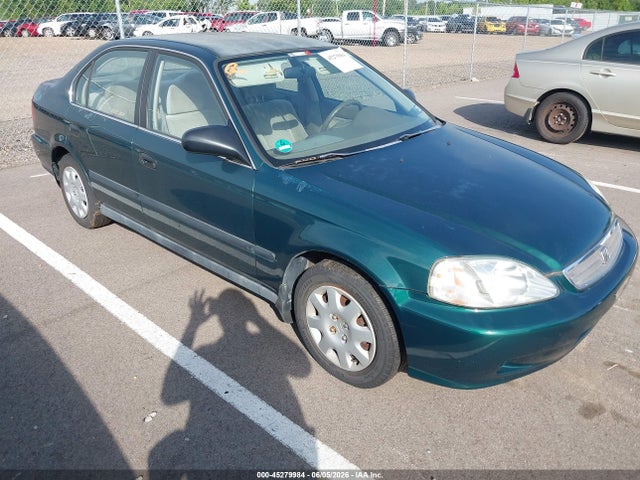 Salvage Honda Civic Image
