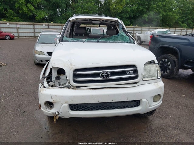 Toyota Sequoia Limited V8