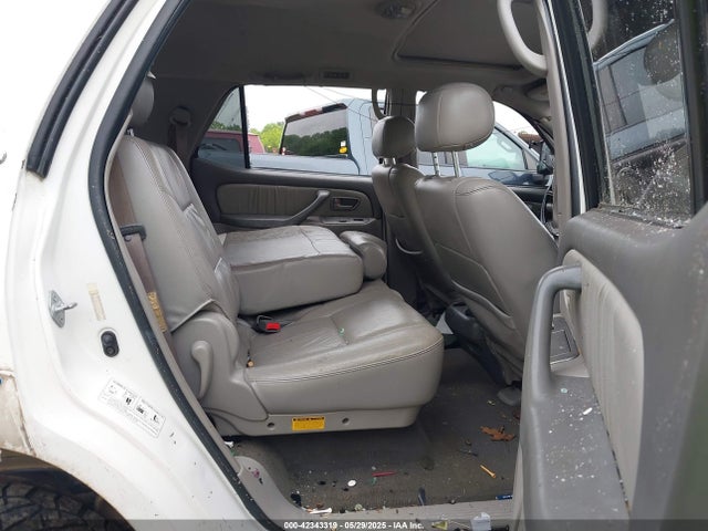 Toyota Sequoia Limited V8