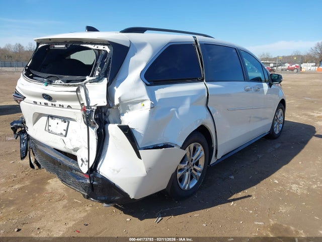 Toyota Sienna 25th Anniversary Edition
