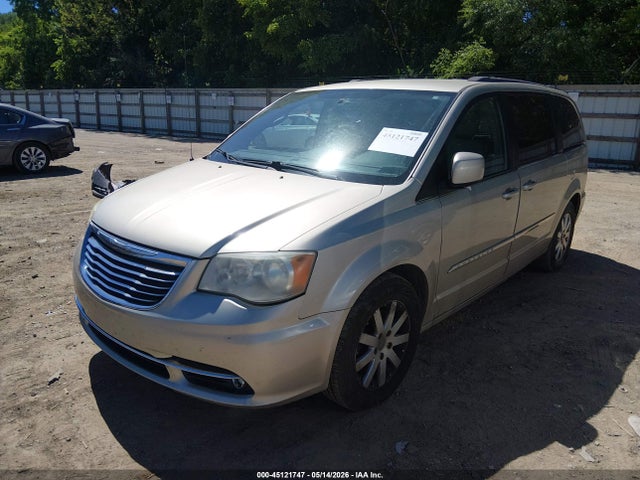 Chrysler Town & Country Touring