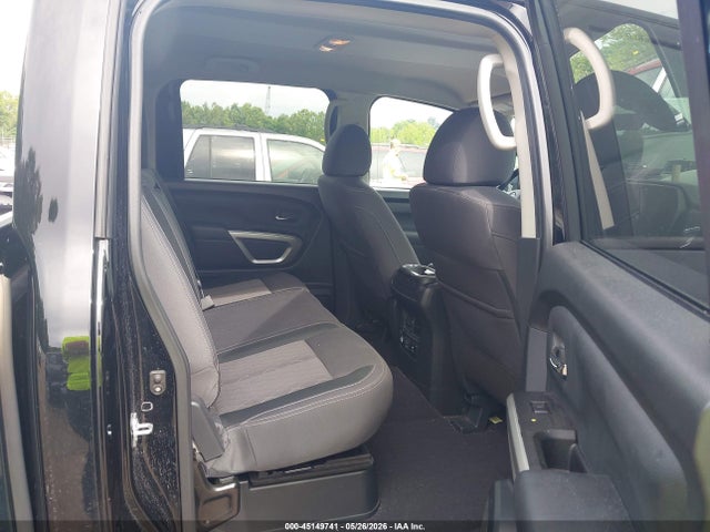 Nissan Titan Sv 4x4