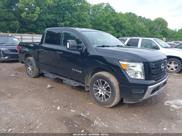 Salvage Nissan Titan Image