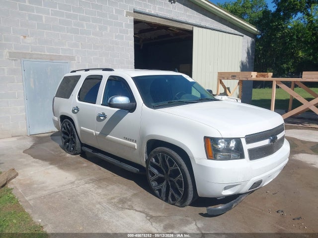 Salvage Chevrolet Tahoe Image