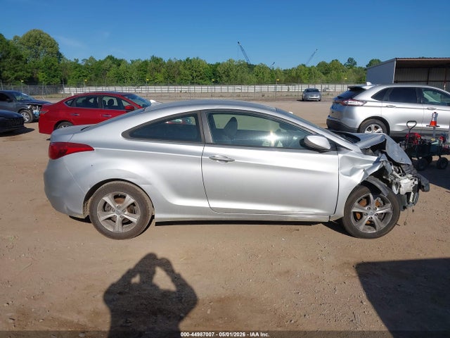 Hyundai ELANTRA Gs
