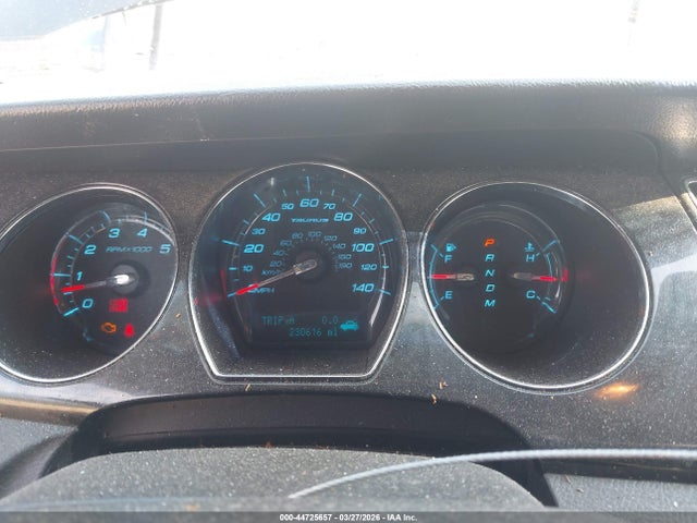 Ford Taurus Limited
