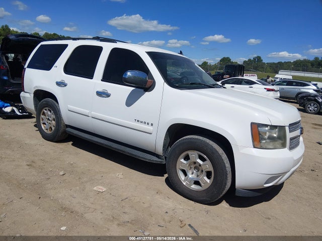 Salvage Chevrolet Tahoe Image