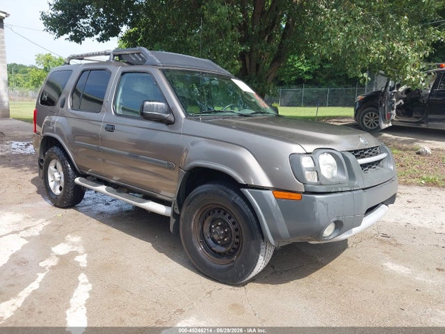 Salvage Nissan Xterra Image