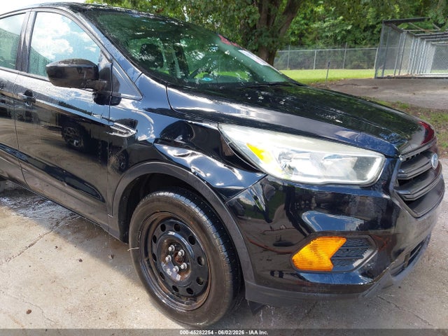 Ford Escape S