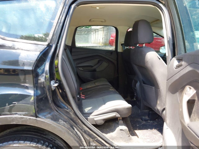Ford Escape S