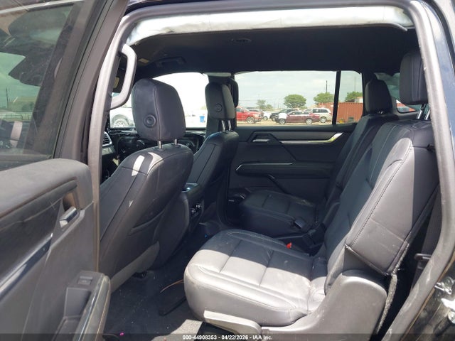 GMC Acadia Fwd Elevation