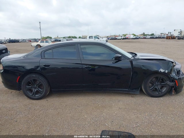 Dodge Charger Sxt Rwd
