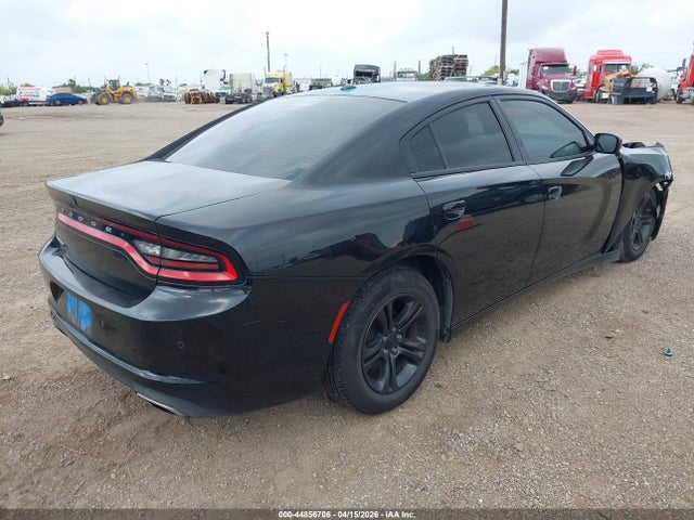 Dodge Charger Sxt Rwd