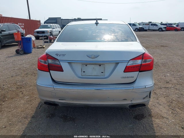 Hyundai Genesis 3.8