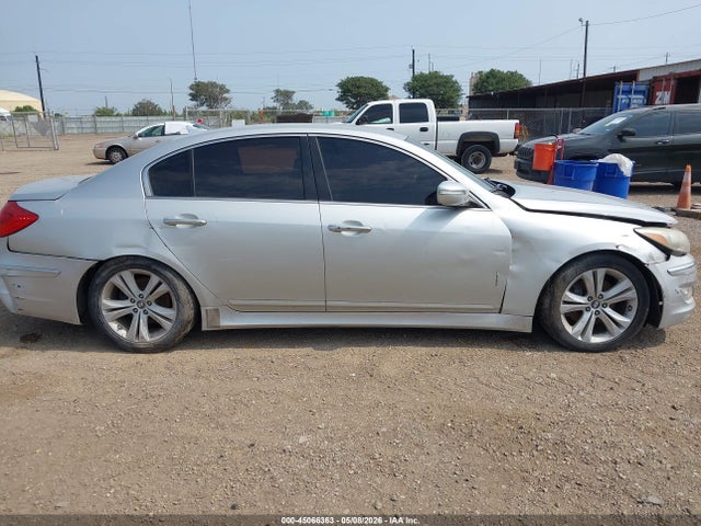 Hyundai Genesis 3.8