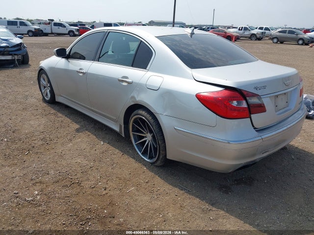 Hyundai Genesis 3.8