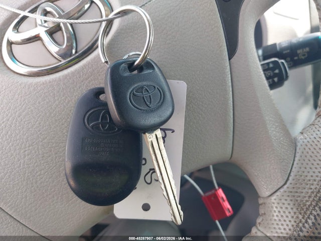 Toyota Sienna Xle V6